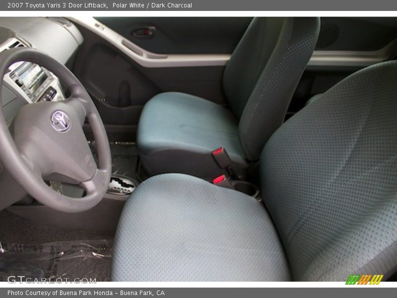 Polar White / Dark Charcoal 2007 Toyota Yaris 3 Door Liftback