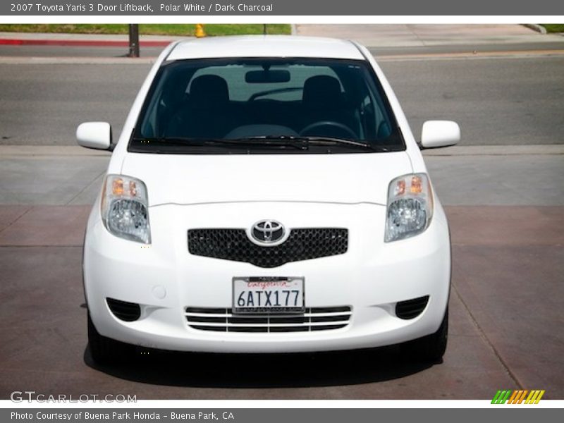 Polar White / Dark Charcoal 2007 Toyota Yaris 3 Door Liftback