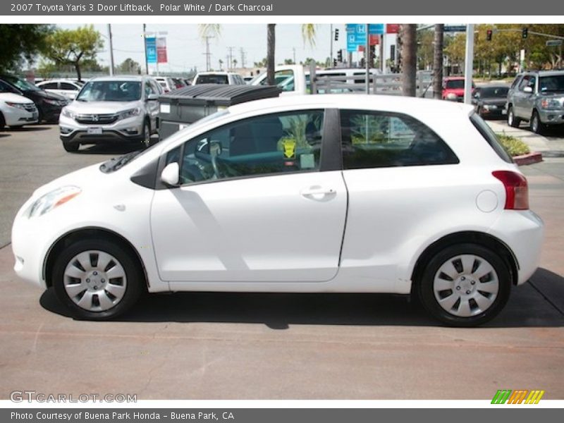 Polar White / Dark Charcoal 2007 Toyota Yaris 3 Door Liftback