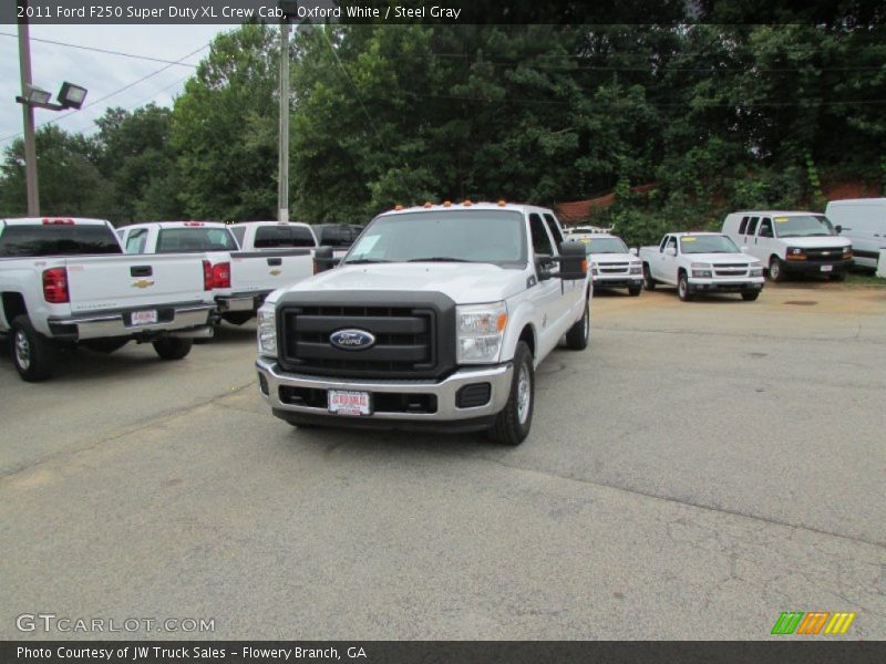 Oxford White / Steel Gray 2011 Ford F250 Super Duty XL Crew Cab
