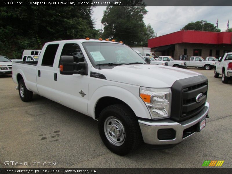 Oxford White / Steel Gray 2011 Ford F250 Super Duty XL Crew Cab