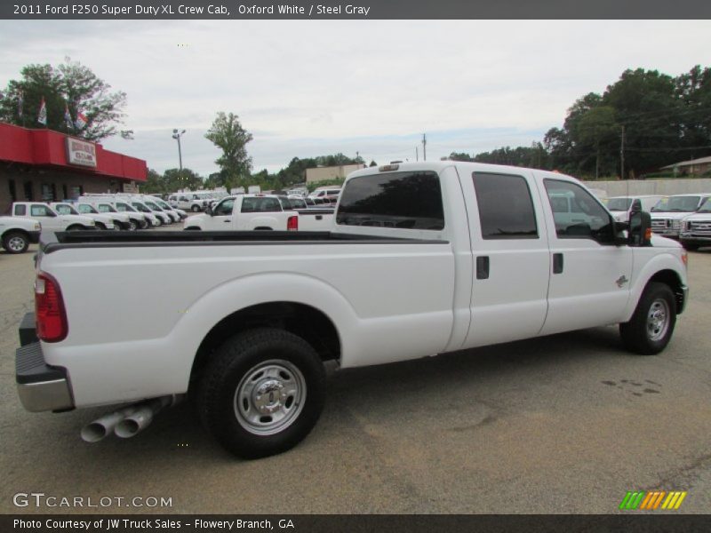 Oxford White / Steel Gray 2011 Ford F250 Super Duty XL Crew Cab