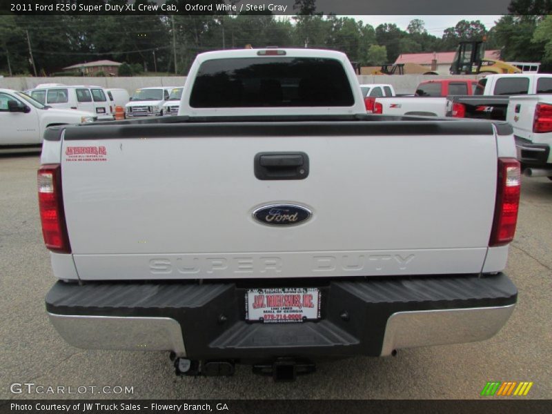 Oxford White / Steel Gray 2011 Ford F250 Super Duty XL Crew Cab
