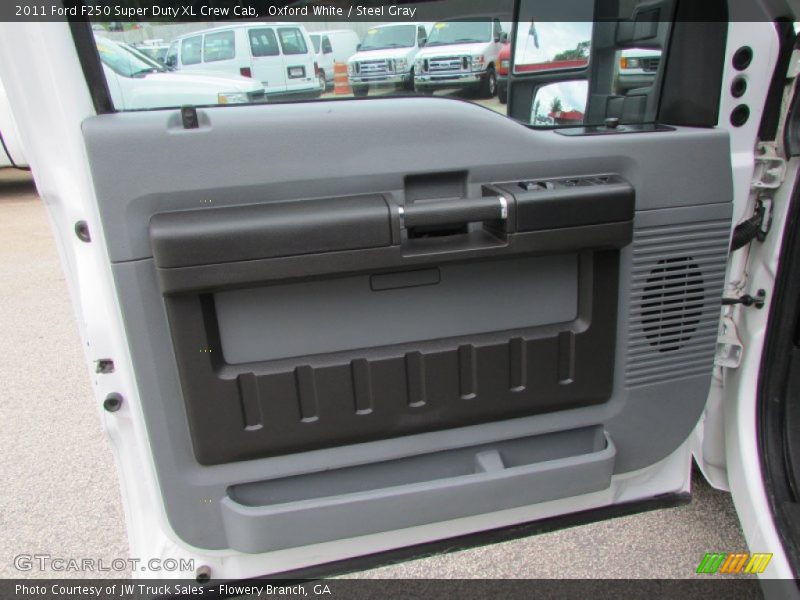 Oxford White / Steel Gray 2011 Ford F250 Super Duty XL Crew Cab