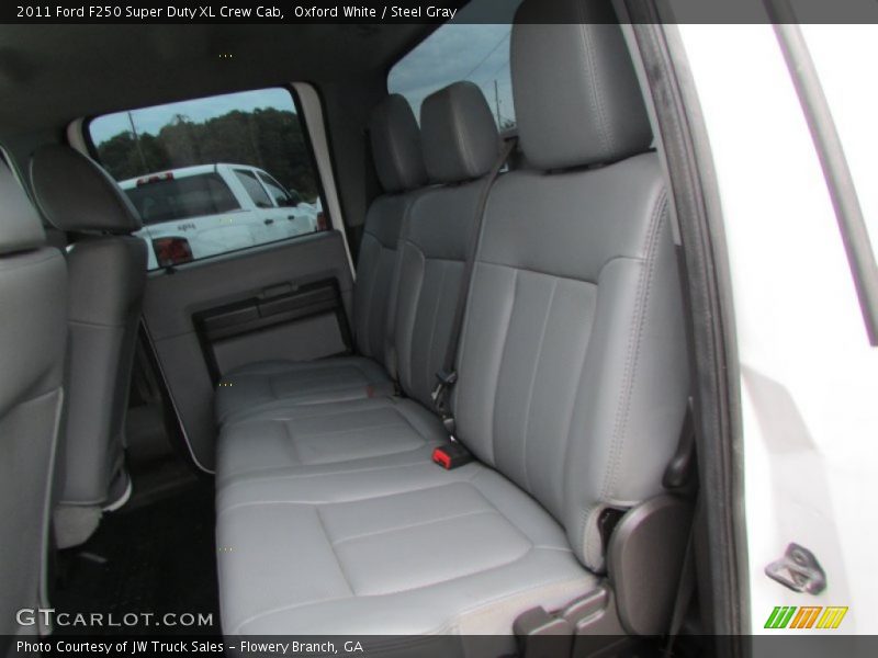 Oxford White / Steel Gray 2011 Ford F250 Super Duty XL Crew Cab