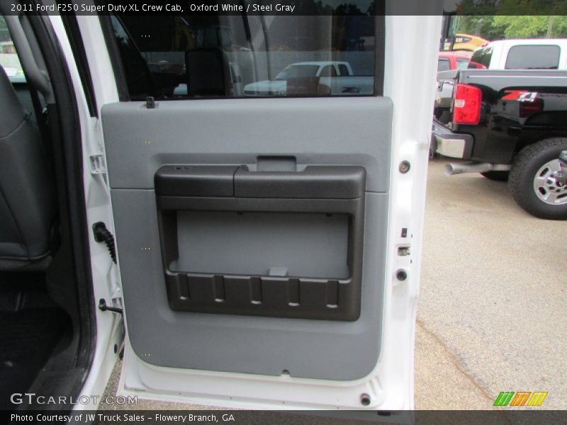 Oxford White / Steel Gray 2011 Ford F250 Super Duty XL Crew Cab