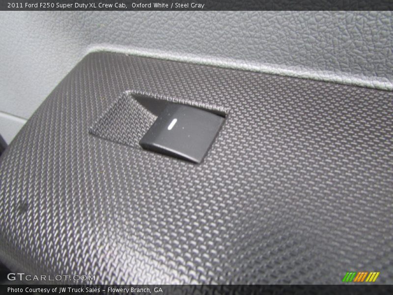Oxford White / Steel Gray 2011 Ford F250 Super Duty XL Crew Cab