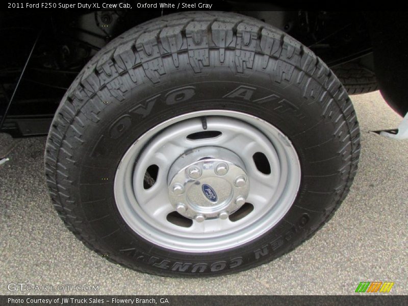 Oxford White / Steel Gray 2011 Ford F250 Super Duty XL Crew Cab