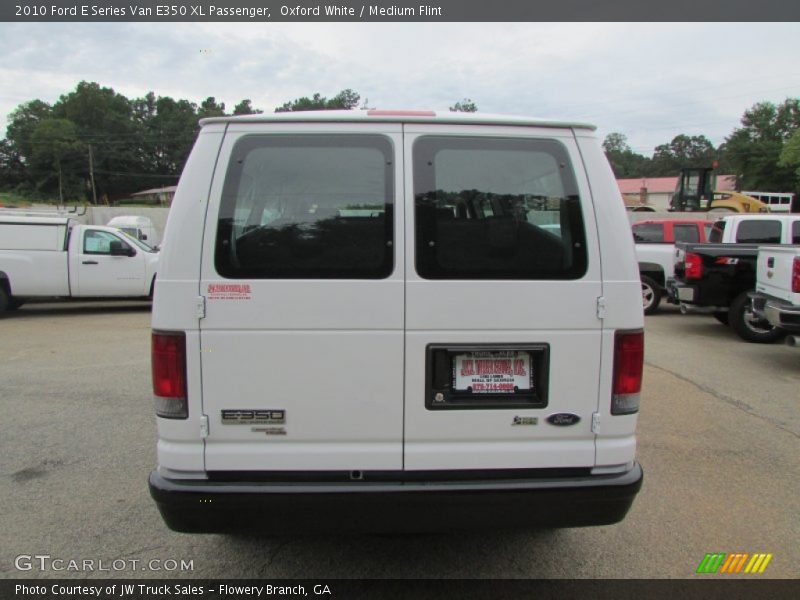 Oxford White / Medium Flint 2010 Ford E Series Van E350 XL Passenger