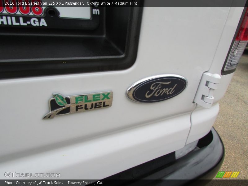 Oxford White / Medium Flint 2010 Ford E Series Van E350 XL Passenger