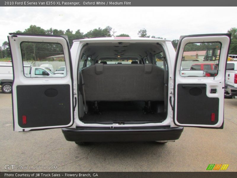 Oxford White / Medium Flint 2010 Ford E Series Van E350 XL Passenger