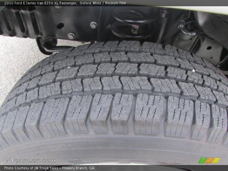 Oxford White / Medium Flint 2010 Ford E Series Van E350 XL Passenger