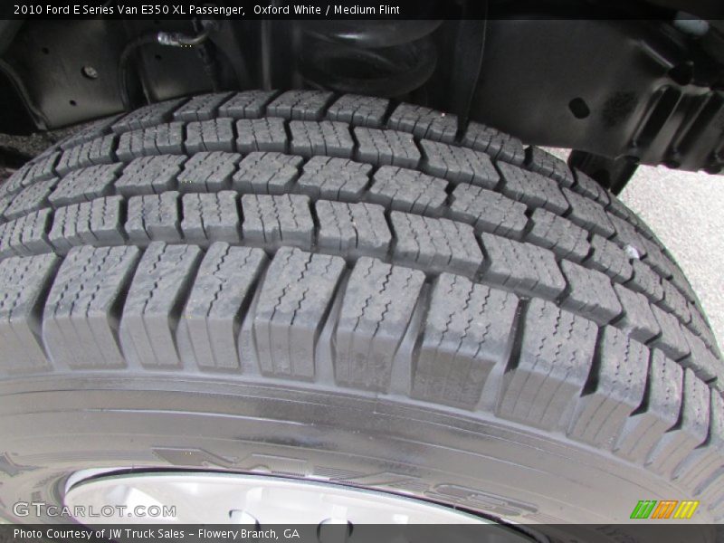 Oxford White / Medium Flint 2010 Ford E Series Van E350 XL Passenger