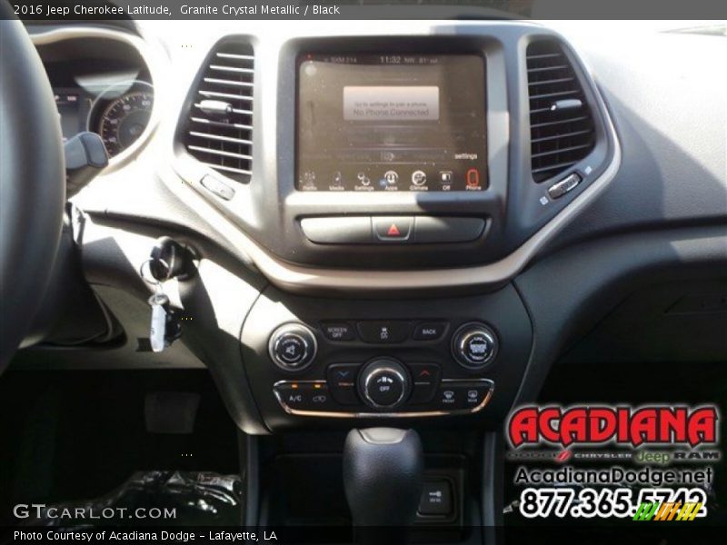 Granite Crystal Metallic / Black 2016 Jeep Cherokee Latitude