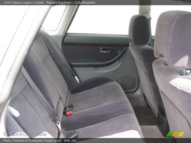 Regatta Red Pearl / Gray Moquette 2004 Subaru Legacy L Sedan