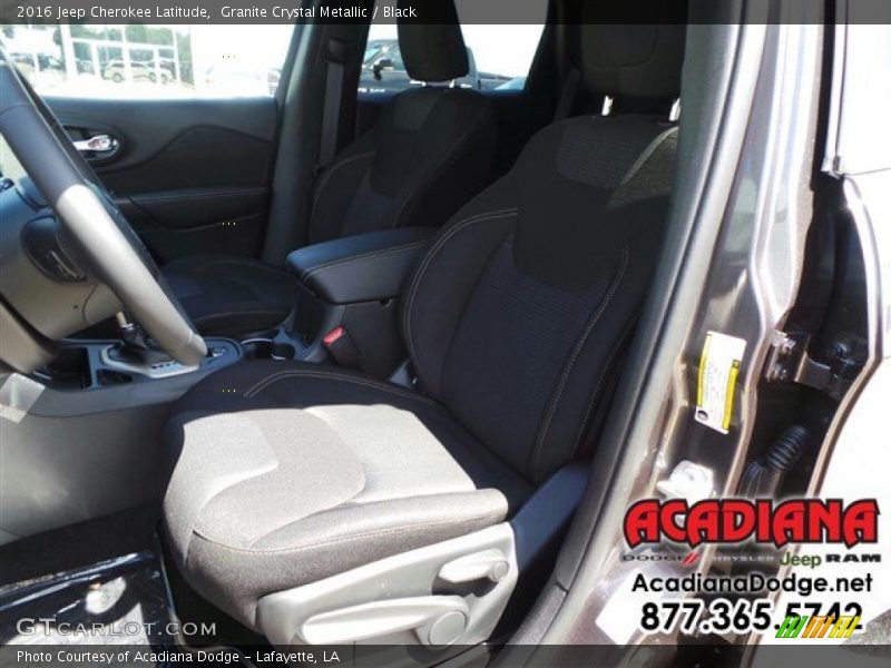 Granite Crystal Metallic / Black 2016 Jeep Cherokee Latitude
