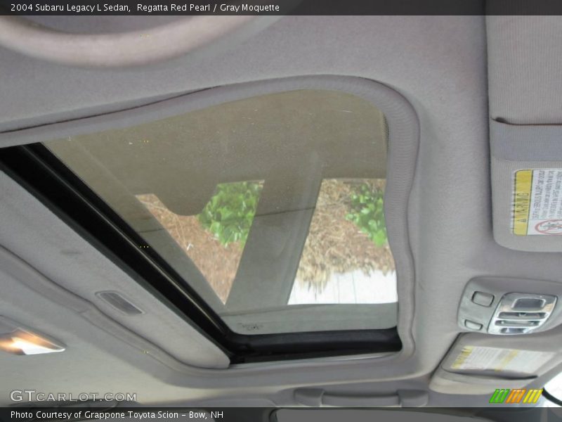 Regatta Red Pearl / Gray Moquette 2004 Subaru Legacy L Sedan