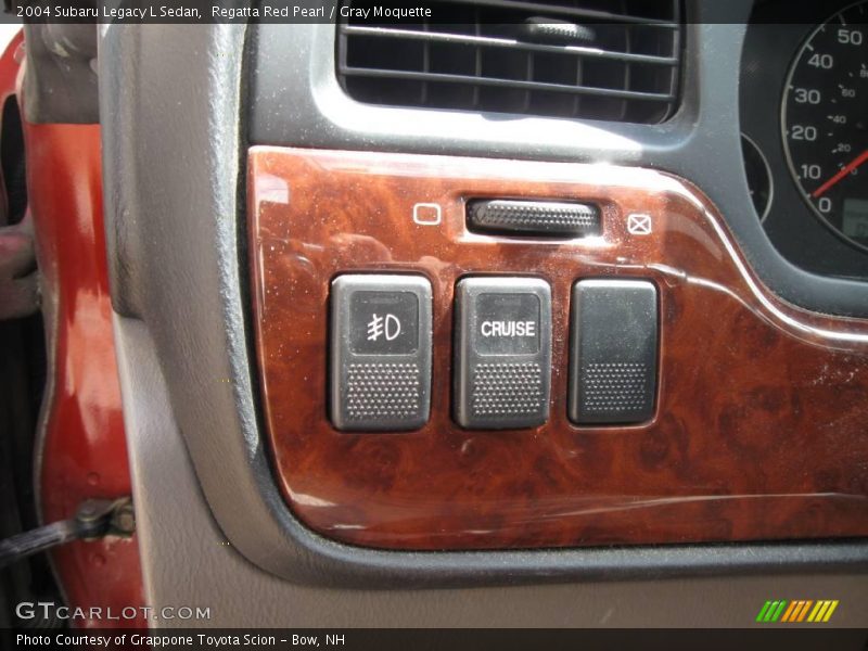 Regatta Red Pearl / Gray Moquette 2004 Subaru Legacy L Sedan