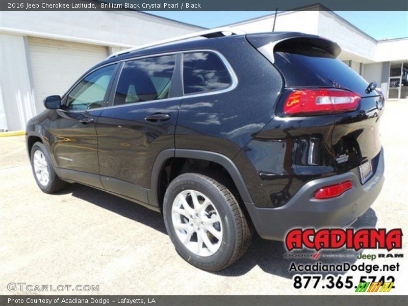 Brilliant Black Crystal Pearl / Black 2016 Jeep Cherokee Latitude
