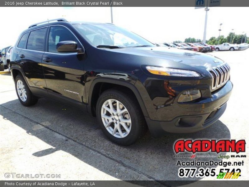 Brilliant Black Crystal Pearl / Black 2016 Jeep Cherokee Latitude