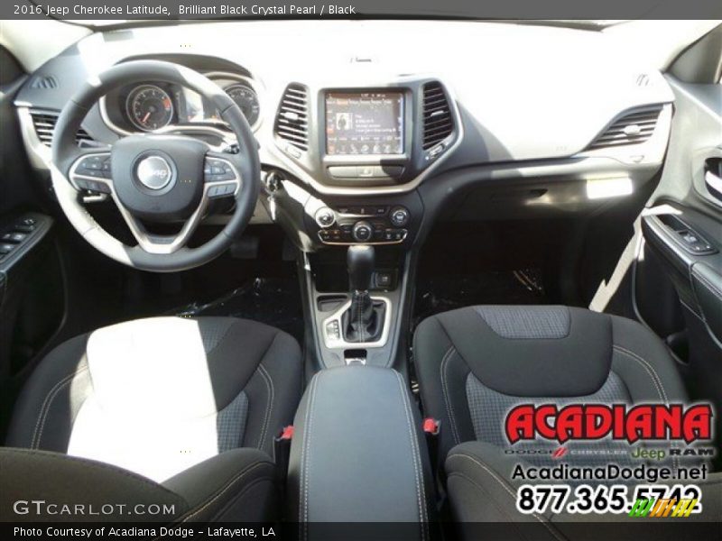 Brilliant Black Crystal Pearl / Black 2016 Jeep Cherokee Latitude