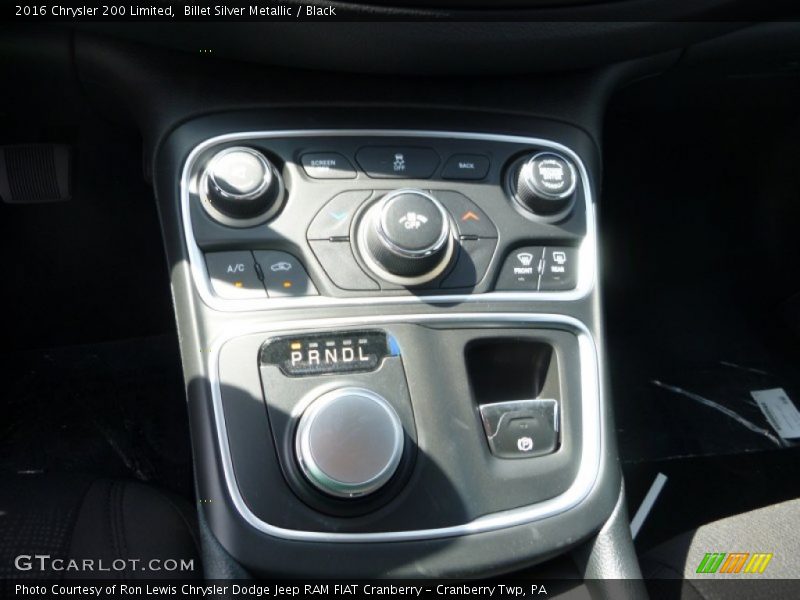 Billet Silver Metallic / Black 2016 Chrysler 200 Limited