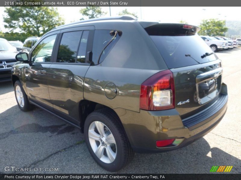 ECO Green Pearl / Dark Slate Gray 2016 Jeep Compass Latitude 4x4