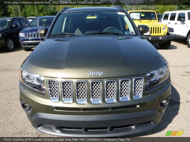 ECO Green Pearl / Dark Slate Gray 2016 Jeep Compass Latitude 4x4