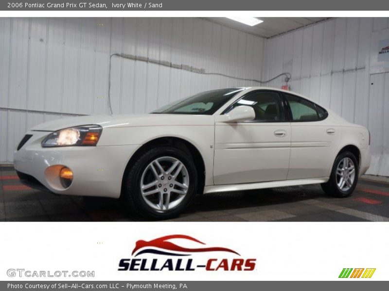 Ivory White / Sand 2006 Pontiac Grand Prix GT Sedan