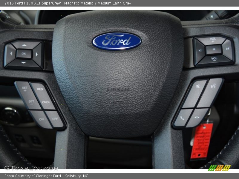 Magnetic Metallic / Medium Earth Gray 2015 Ford F150 XLT SuperCrew