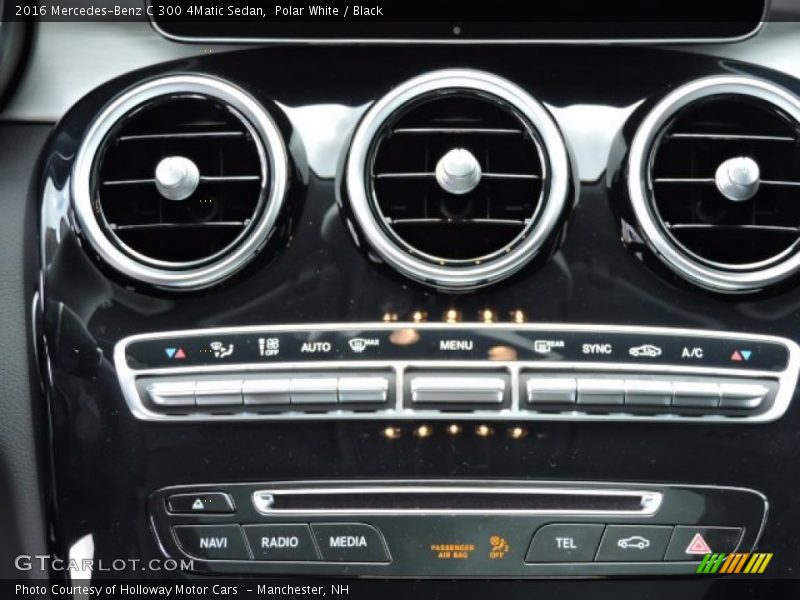 Controls of 2016 C 300 4Matic Sedan