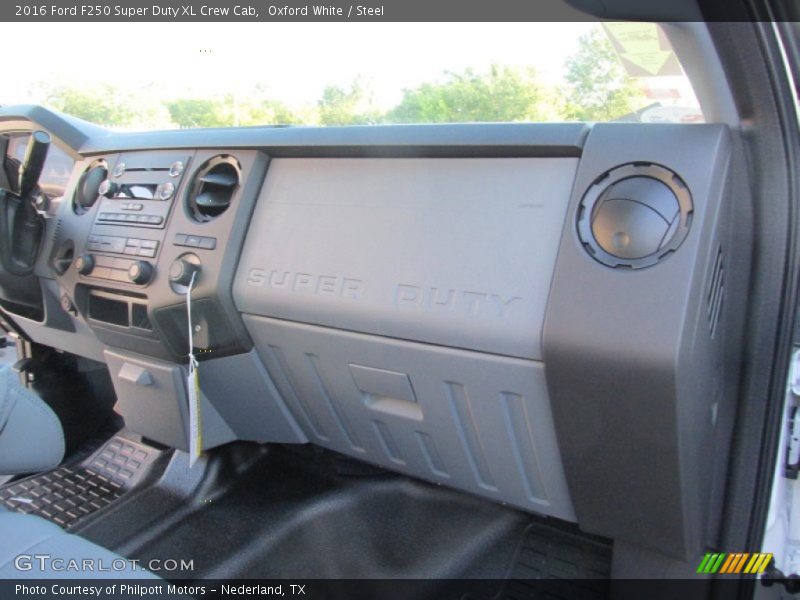 Oxford White / Steel 2016 Ford F250 Super Duty XL Crew Cab
