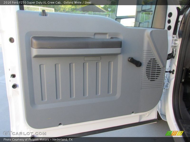 Oxford White / Steel 2016 Ford F250 Super Duty XL Crew Cab