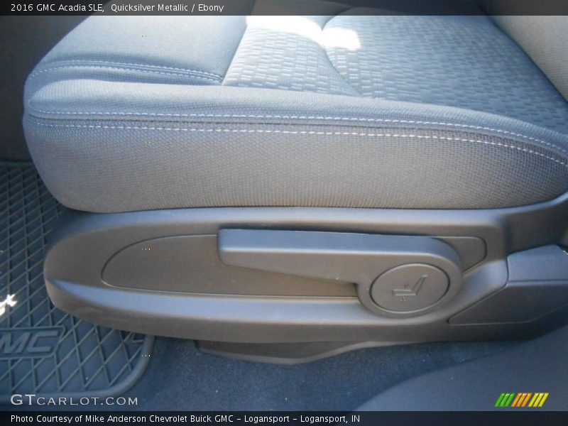 Quicksilver Metallic / Ebony 2016 GMC Acadia SLE