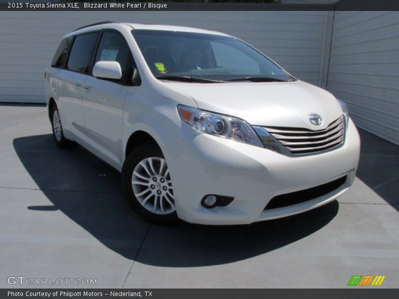 Blizzard White Pearl / Bisque 2015 Toyota Sienna XLE