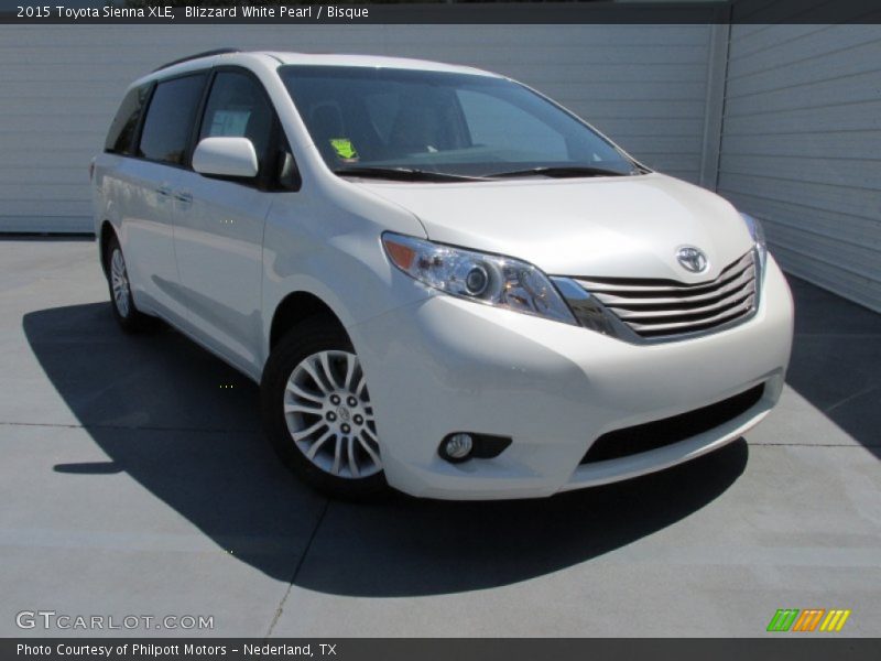 Blizzard White Pearl / Bisque 2015 Toyota Sienna XLE