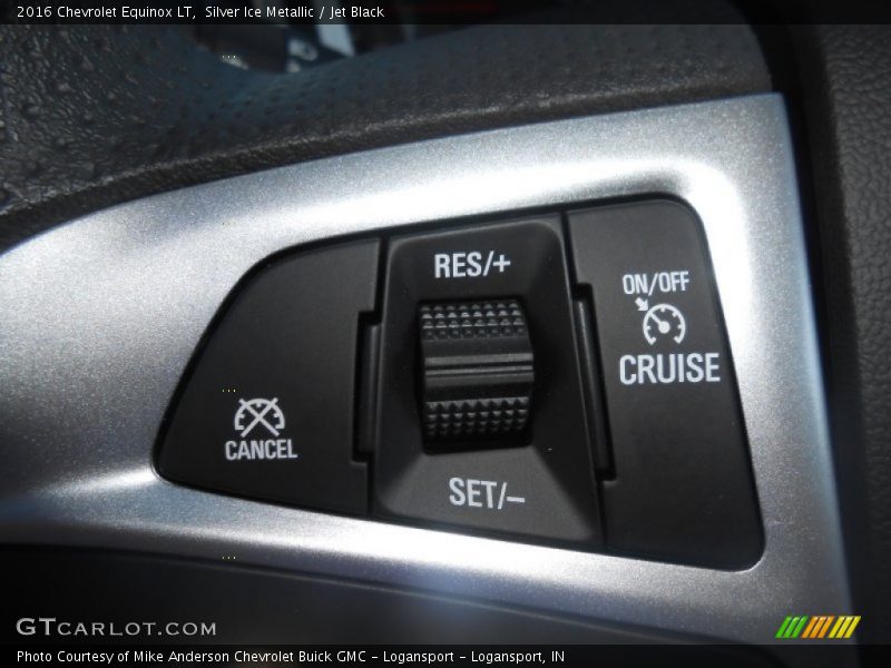 Silver Ice Metallic / Jet Black 2016 Chevrolet Equinox LT