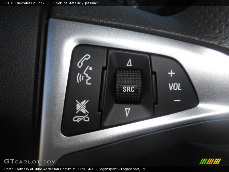 Silver Ice Metallic / Jet Black 2016 Chevrolet Equinox LT