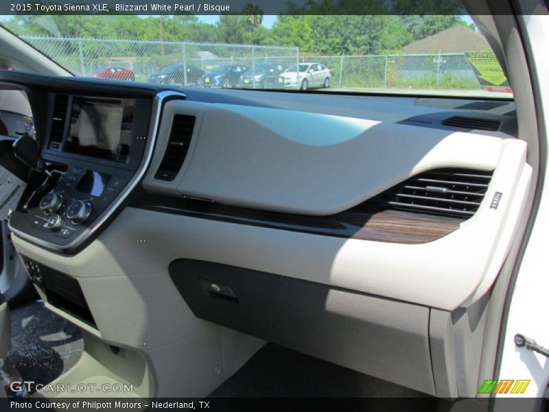 Blizzard White Pearl / Bisque 2015 Toyota Sienna XLE