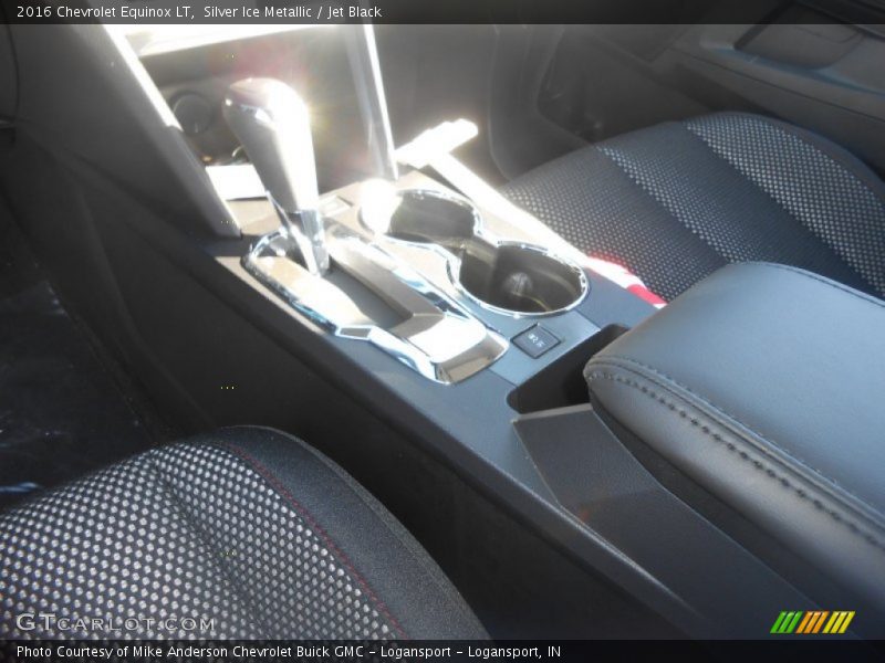 Silver Ice Metallic / Jet Black 2016 Chevrolet Equinox LT