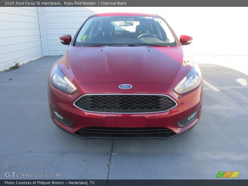 Ruby Red Metallic / Charcoal Black 2015 Ford Focus SE Hatchback