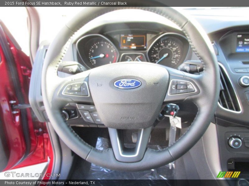 Ruby Red Metallic / Charcoal Black 2015 Ford Focus SE Hatchback