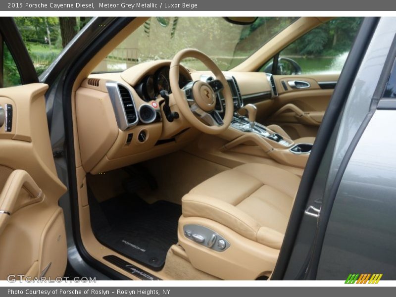 Meteor Grey Metallic / Luxor Beige 2015 Porsche Cayenne Diesel