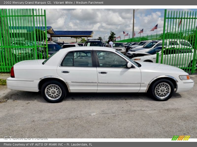  2002 Grand Marquis GS Vibrant White