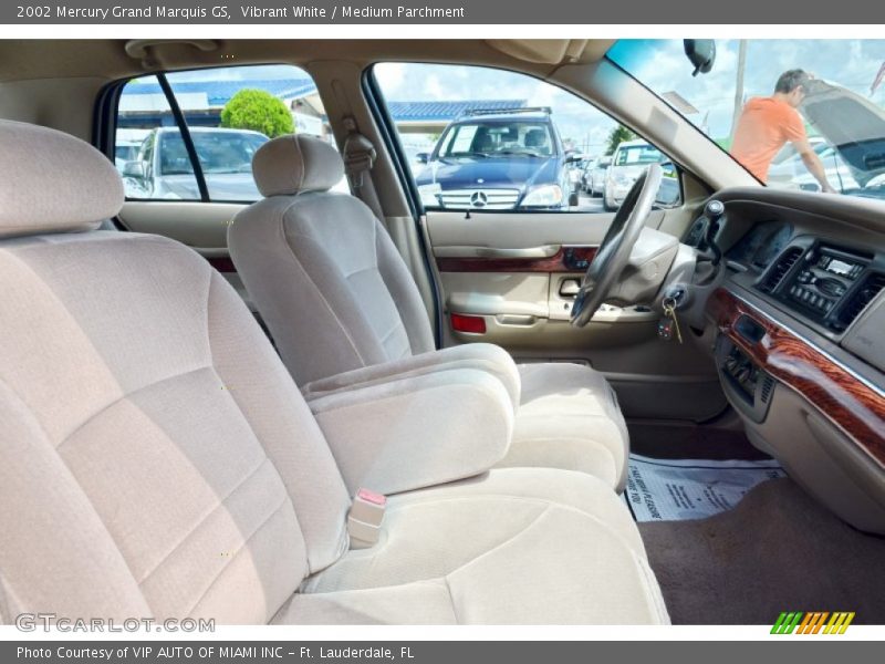 Vibrant White / Medium Parchment 2002 Mercury Grand Marquis GS