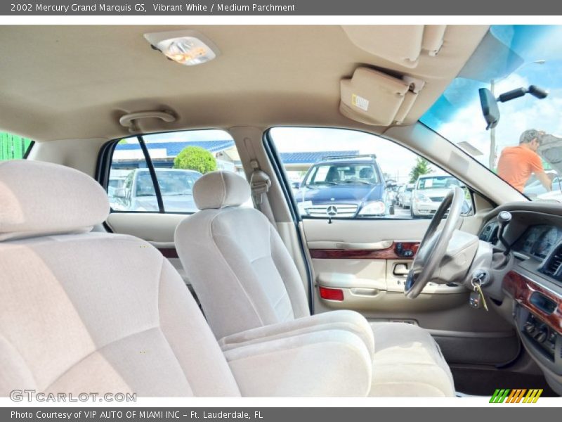 Vibrant White / Medium Parchment 2002 Mercury Grand Marquis GS