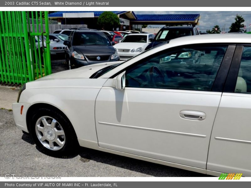 White Diamond / Light Neutral 2003 Cadillac CTS Sedan