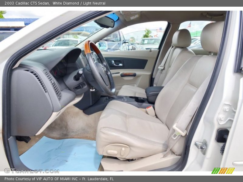 White Diamond / Light Neutral 2003 Cadillac CTS Sedan