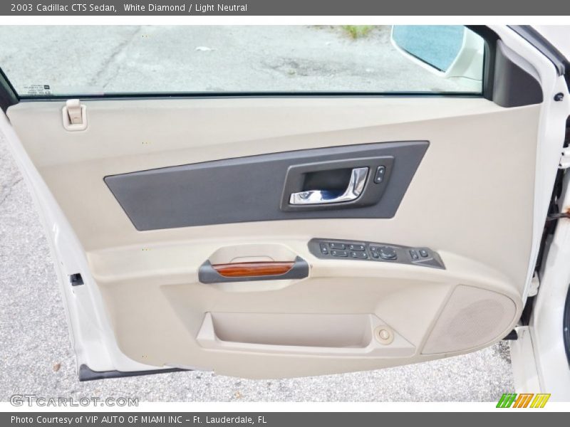 White Diamond / Light Neutral 2003 Cadillac CTS Sedan