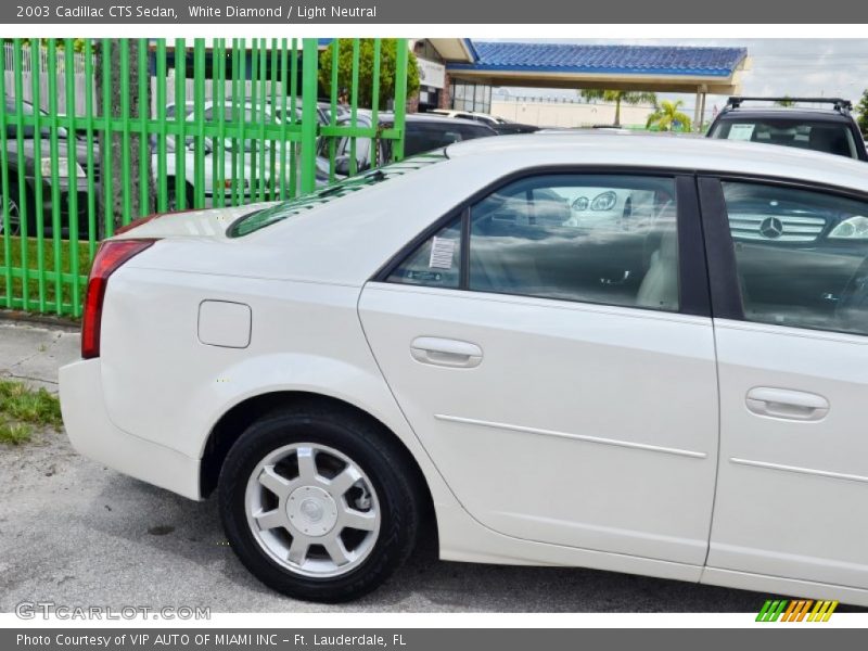 White Diamond / Light Neutral 2003 Cadillac CTS Sedan